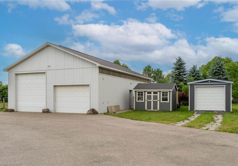 3988-hwy-6-puslinch-ontario-40822191