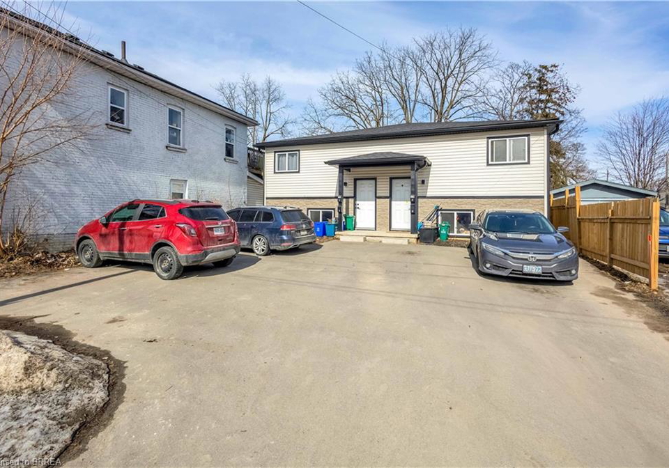 306-dalhousie-street-brantford-ontario-40822203