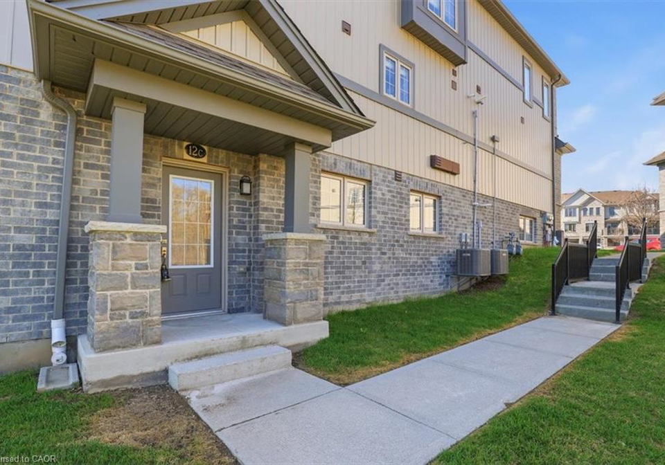 115-south-creek-drive-kitchener-ontario-40822206