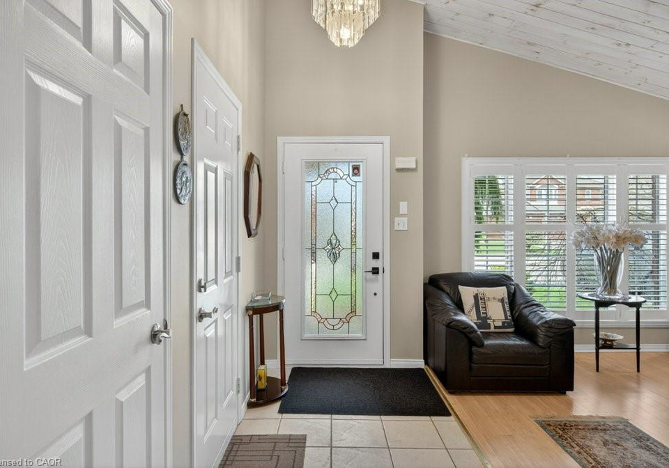 35-hepburn-crescent-hamilton-ontario-40822231