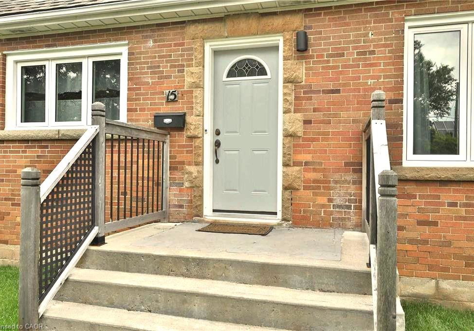 15-gailmont-drive-hamilton-ontario-40822242