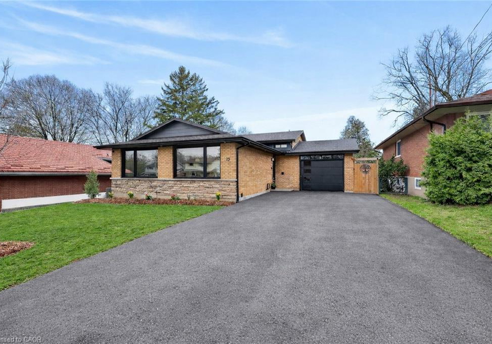 23-brenlyn-court-hamilton-ontario-40822243