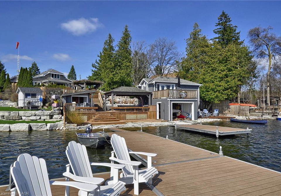 9-lake-avenue-e-puslinch-ontario-40822271