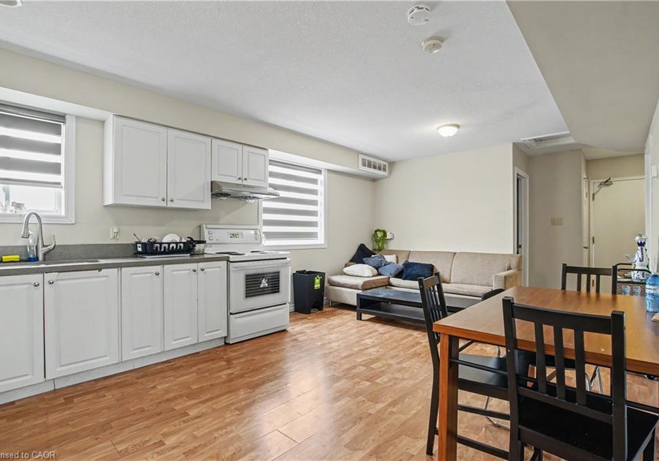 16-columbia-street-w-waterloo-ontario-40822291