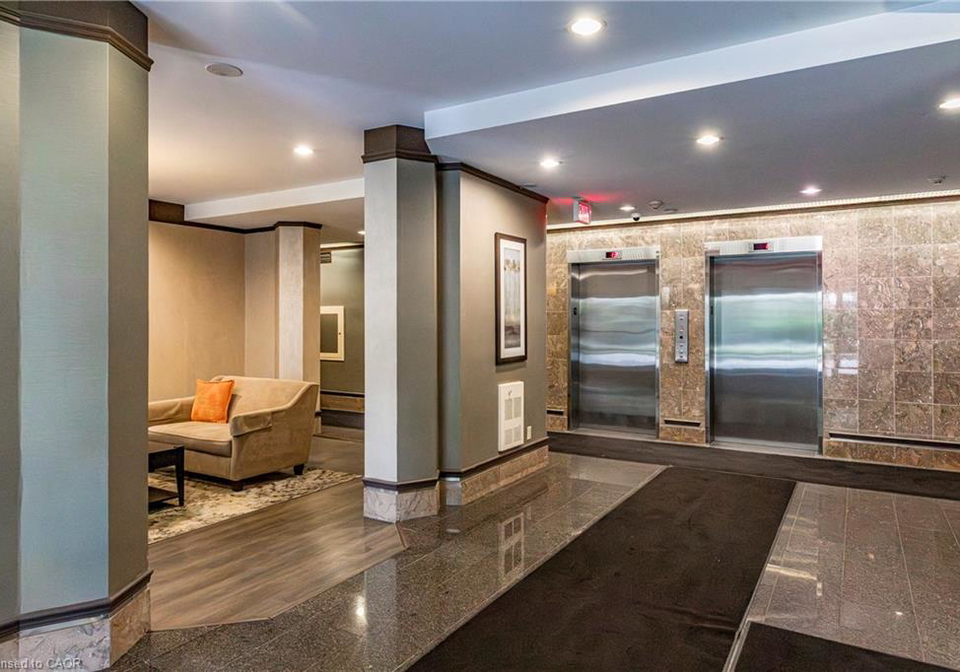 67-caroline-street-s-hamilton-ontario-40822312