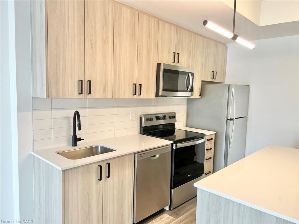 25-palace-street-kitchener-ontario-40822341