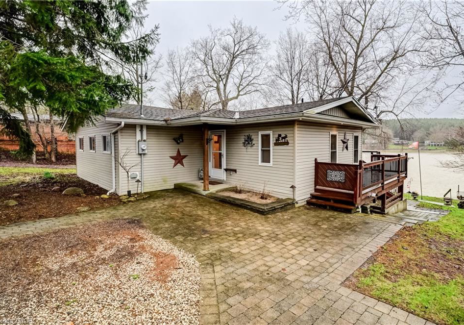 236-road-2-n-conestogo-lake-ontario-40822397