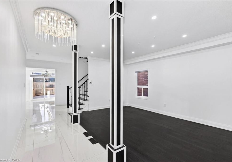 1017-woodward-avenue-milton-ontario-40822482