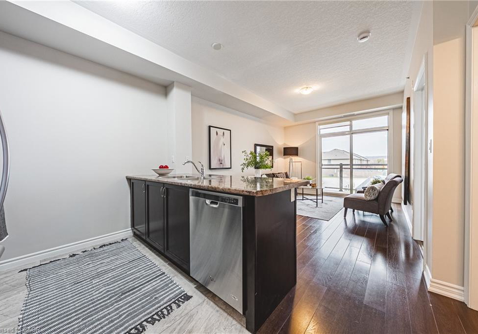 35-southshore-crescent-stoney-creek-ontario-40822492