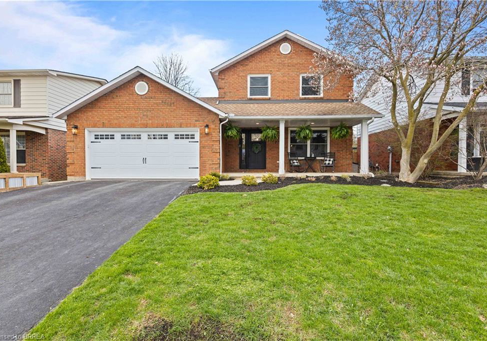7-colonial-crescent-brantford-ontario-40822498