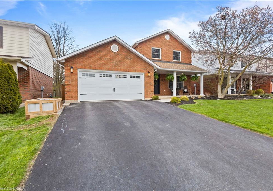7-colonial-crescent-brantford-ontario-40822498
