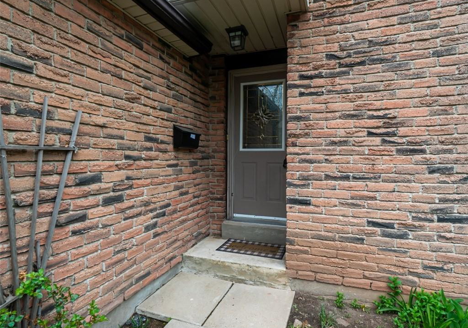 680-regency-court-burlington-ontario-40822527