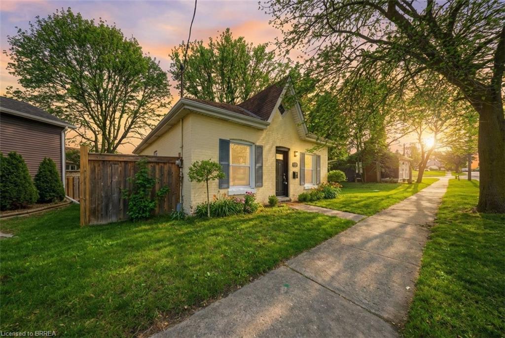 38-mount-pleasant-street-brantford-ontario-40822575