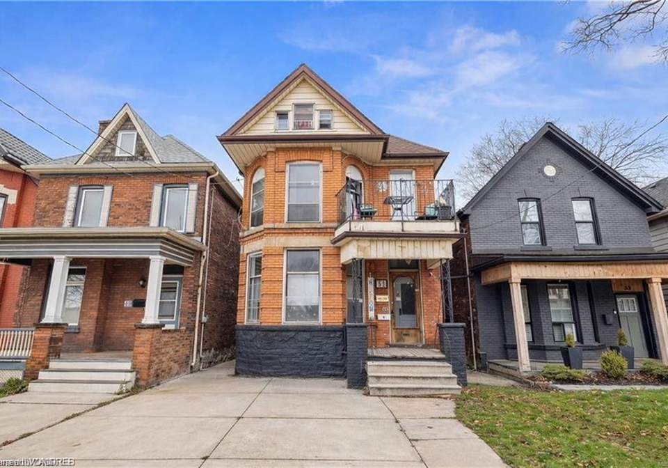 51-smith-avenue-hamilton-ontario-40822585