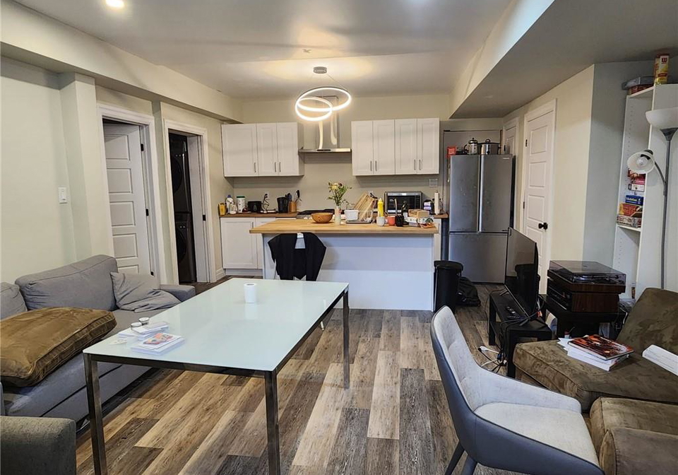 204-homewood-avenue-hamilton-ontario-40822595