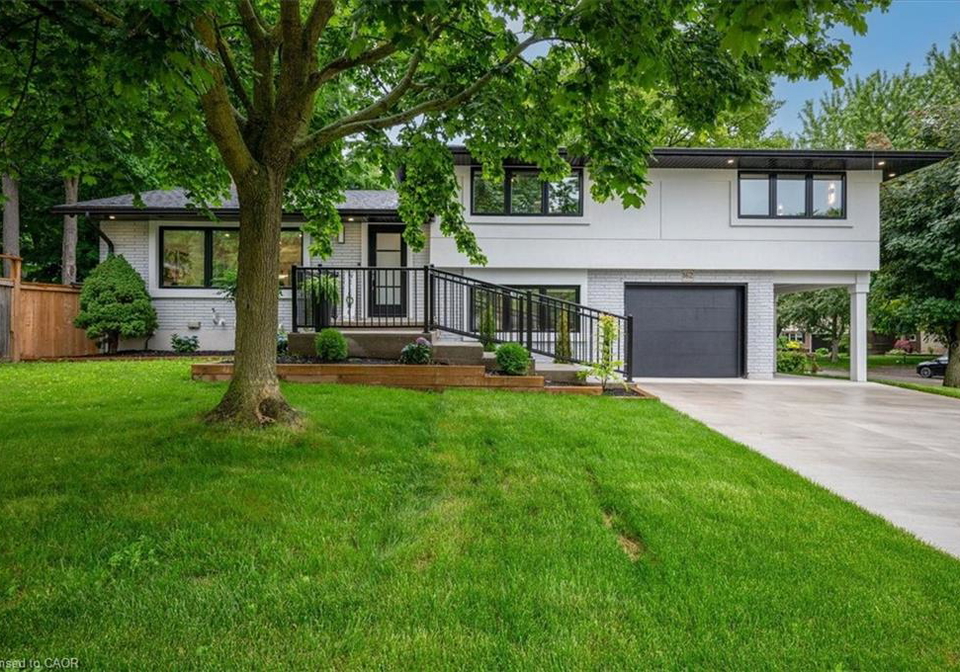 162-greenbrook-drive-kitchener-ontario-40822613