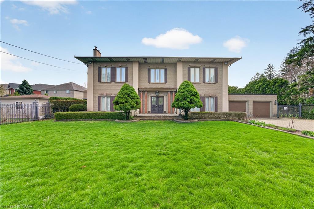 213-stone-church-road-w-hamilton-ontario-40822618