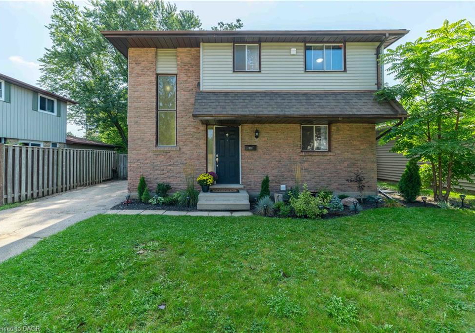 232-cedarwoods-crescent-kitchener-ontario-40822637