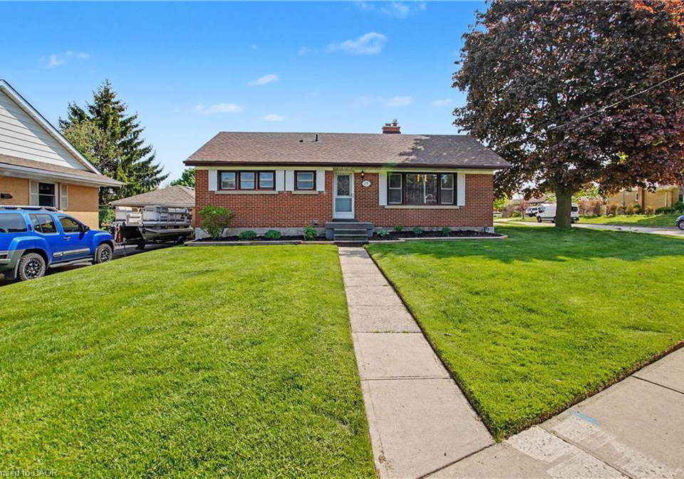 100-weber-street-s-waterloo-ontario-40822682