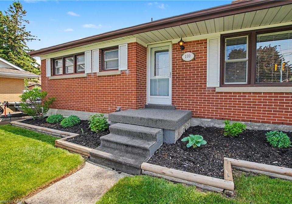 100-weber-street-s-waterloo-ontario-40822682