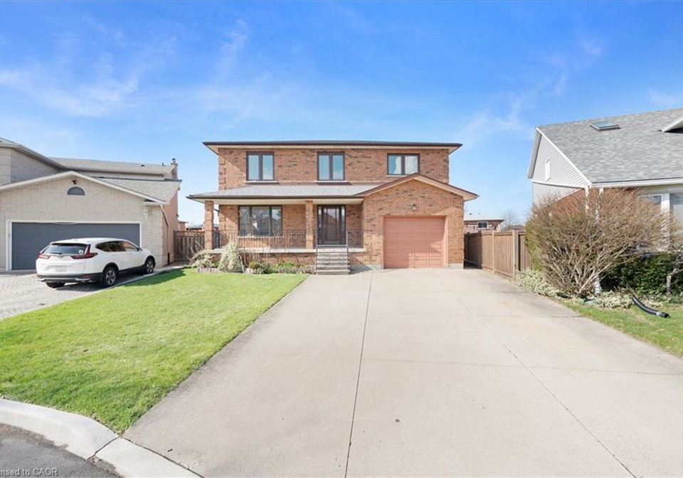 18-marcel-place-hamilton-ontario-40822686