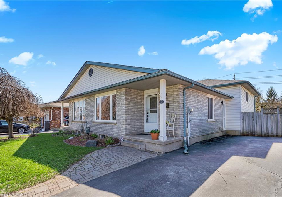 48-tamvale-crescent-kitchener-ontario-40822716