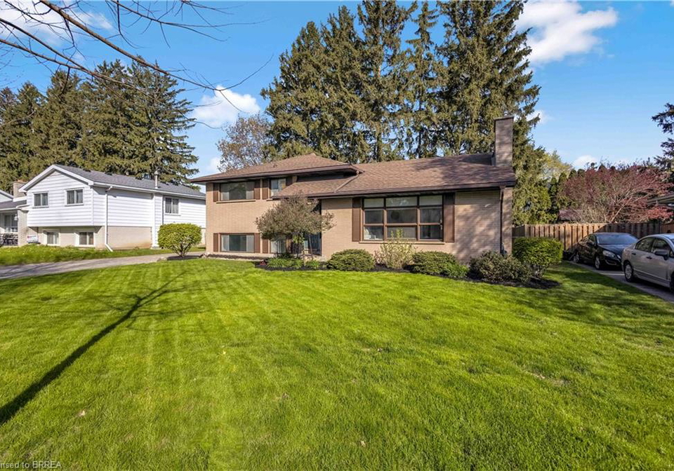 82-forsythe-avenue-brantford-ontario-40822746