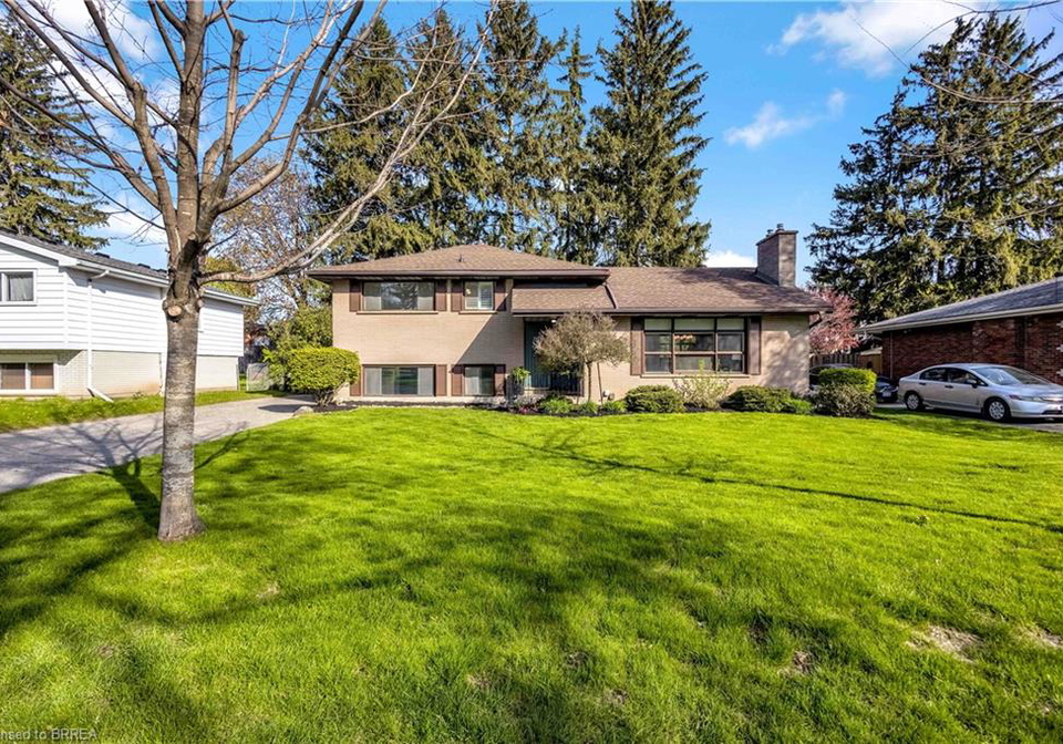 82-forsythe-avenue-brantford-ontario-40822746