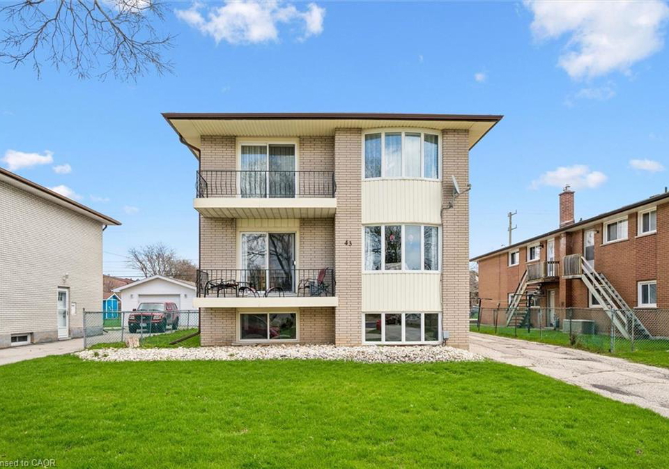 43-secord-avenue-kitchener-ontario-40822756