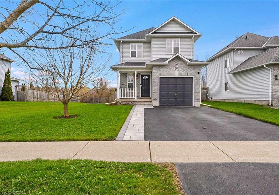 255-hilltop-drive-ayr-ontario-40822783
