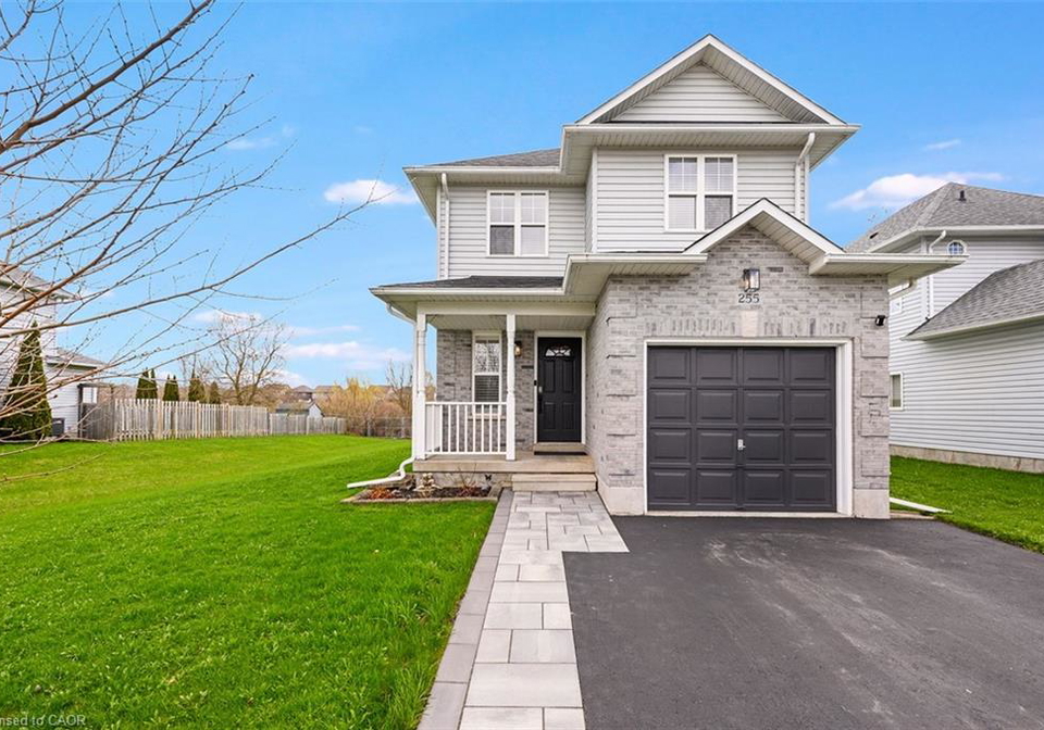 255-hilltop-drive-ayr-ontario-40822783