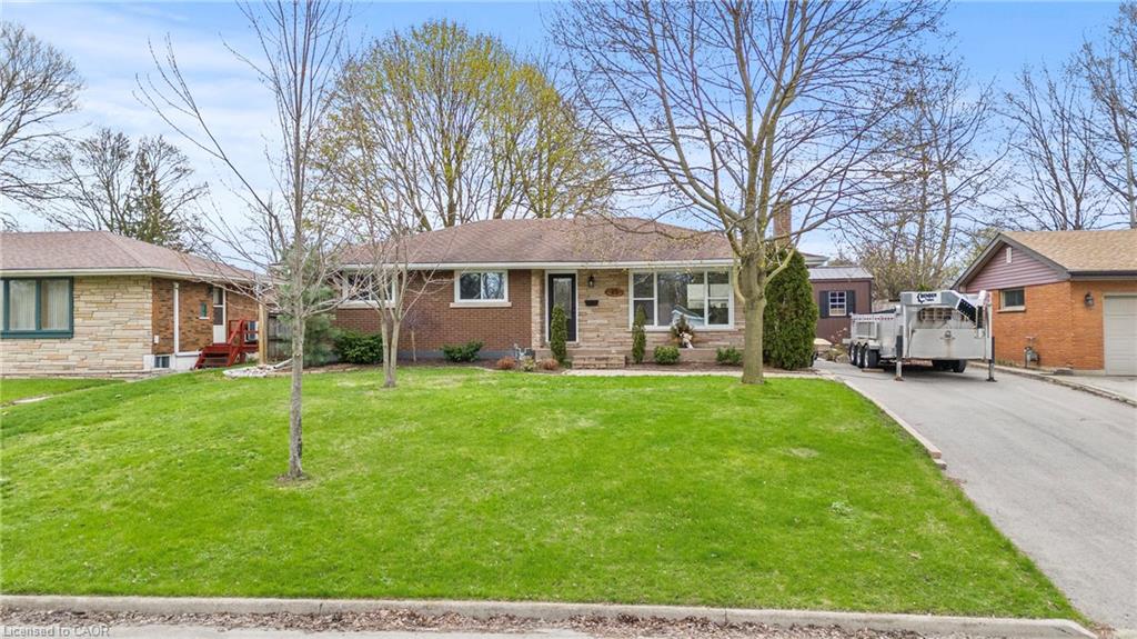 45-driftwood-drive-brantford-ontario-40822809