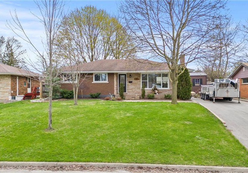 45-driftwood-drive-brantford-ontario-40822809
