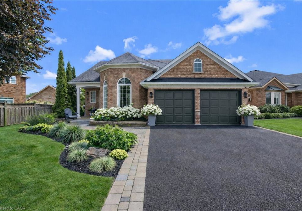 10-anderson-court-ancaster-ontario-40822862