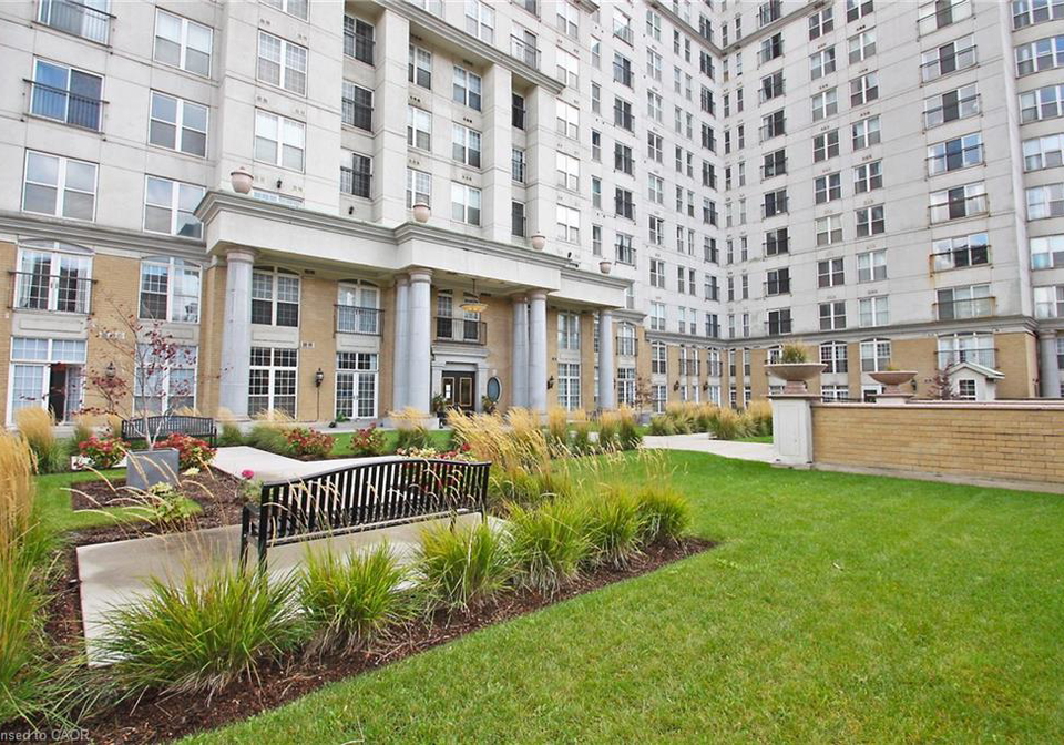 135-james-street-s-hamilton-ontario-40822867