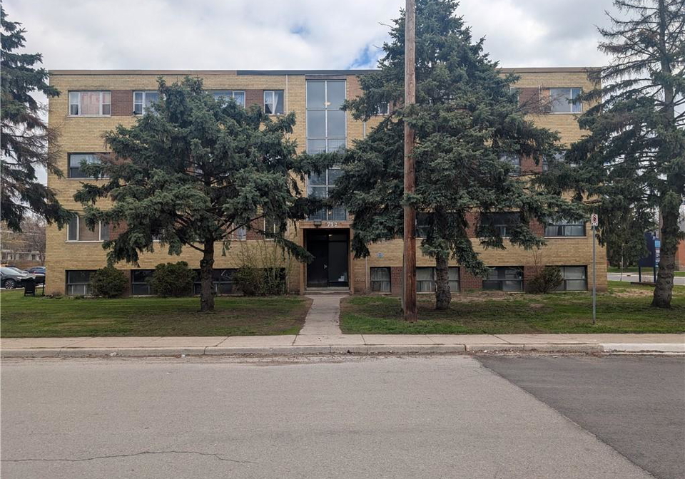 799-robinson-street-burlington-ontario-40822907
