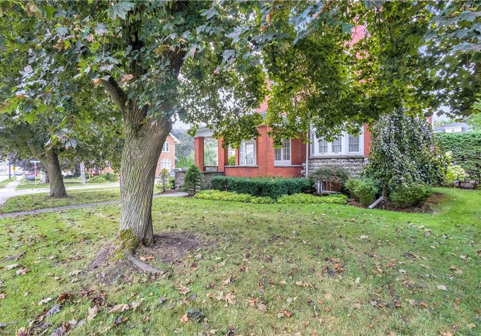 410-main-street-w-listowel-ontario-40822913