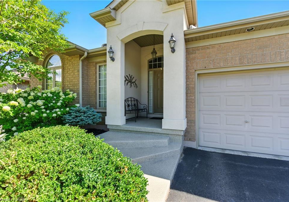 345-southcote-road-ancaster-ontario-40822917