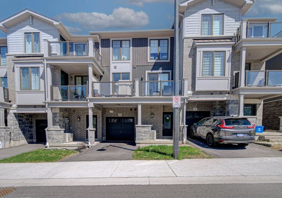 10-birmingham-drive-cambridge-ontario-40822923