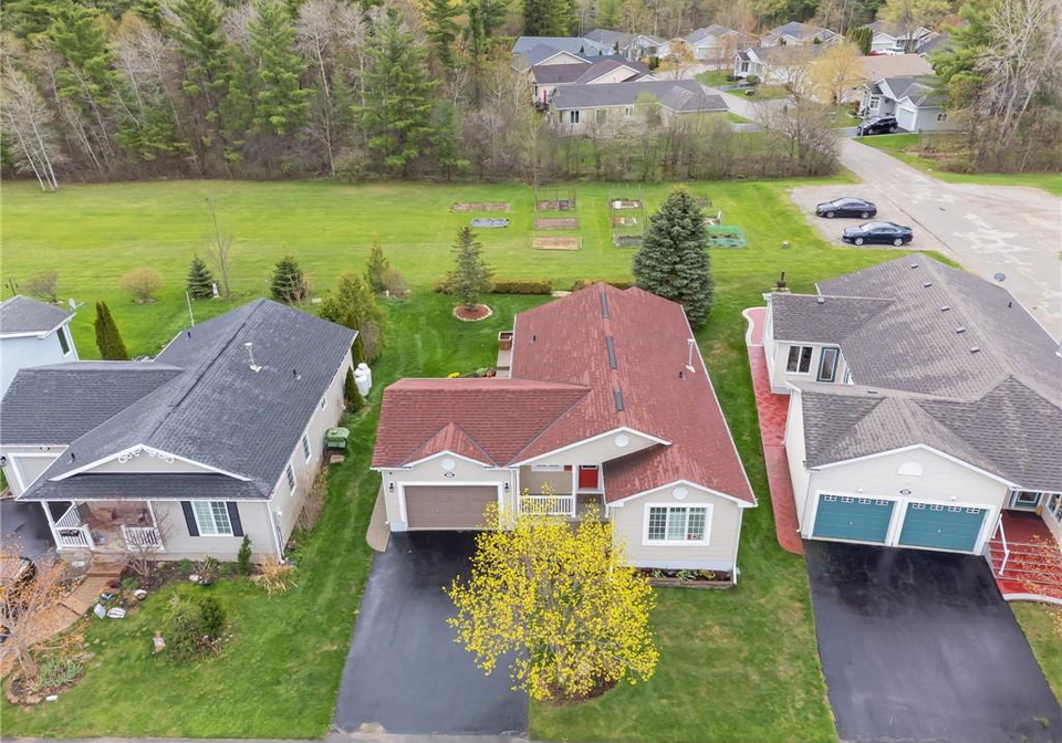 168-glenariff-drive-freelton-ontario-40822942