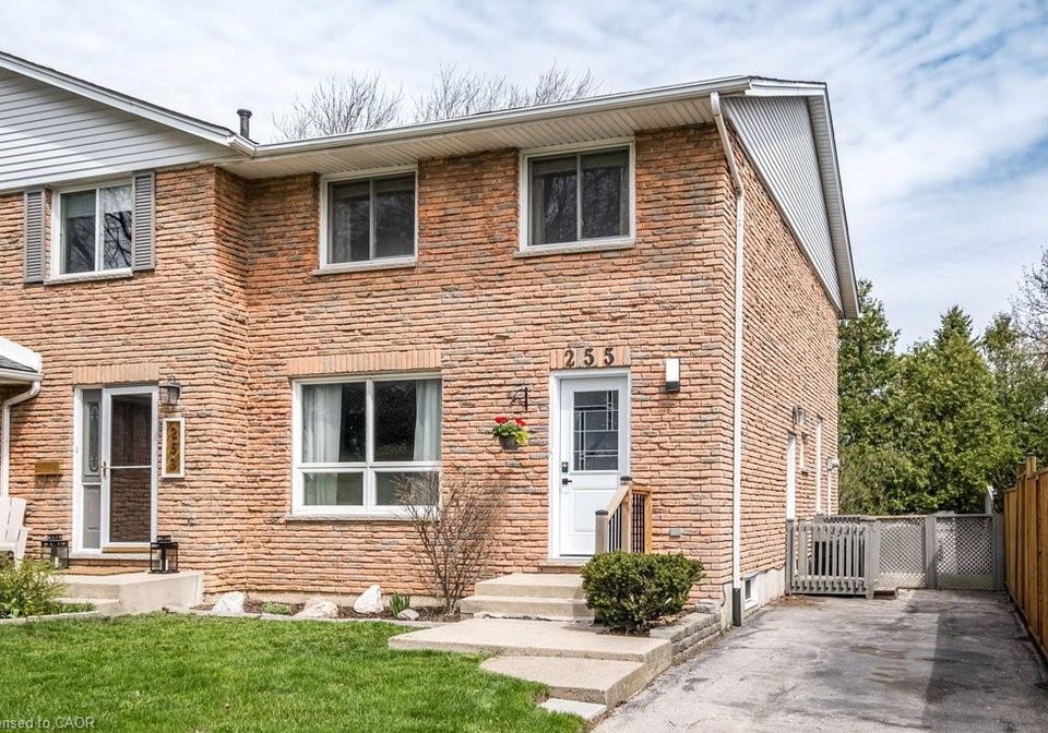 255-magnolia-drive-hamilton-ontario-40822946