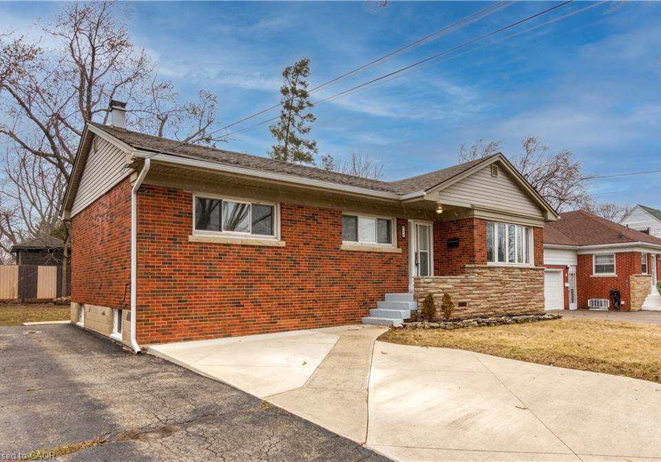 39-bland-avenue-stoney-creek-ontario-40822961