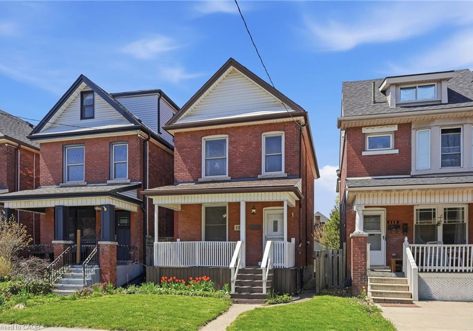 224-balsam-avenue-s-hamilton-ontario-40823013