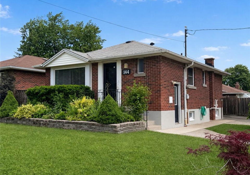 144-winchester-boulevard-hamilton-ontario-40823020