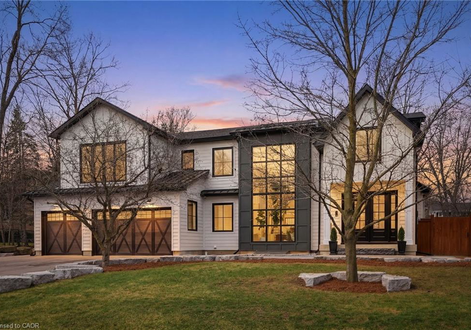 136-rockcliffe-road-waterdown-ontario-40823024