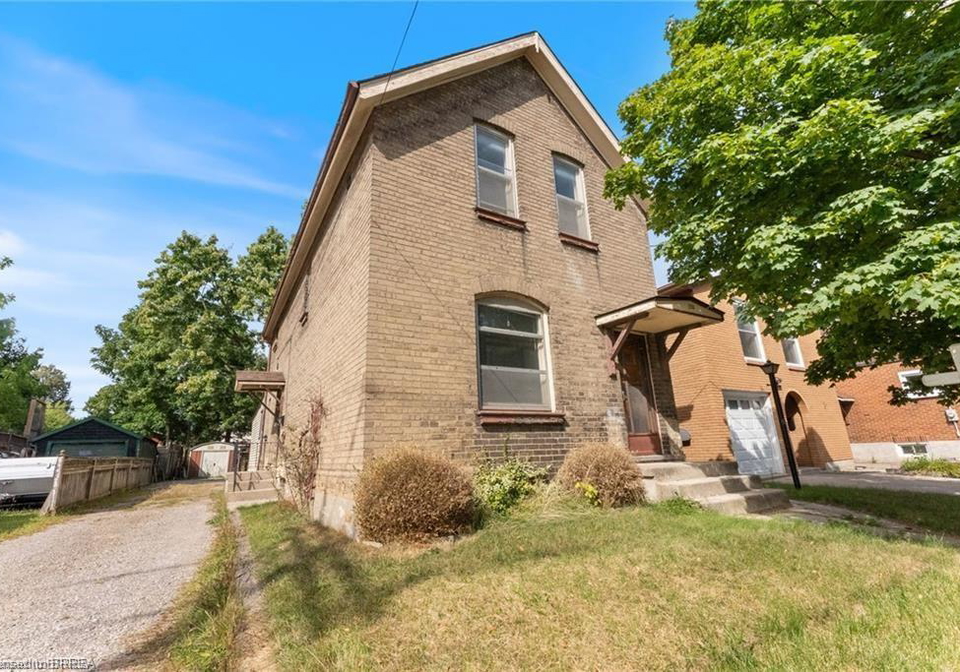 150-elgin-street-brantford-ontario-40823026