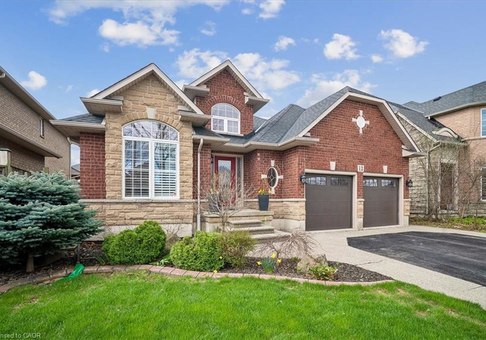 12-sophia-drive-stoney-creek-ontario-40823039