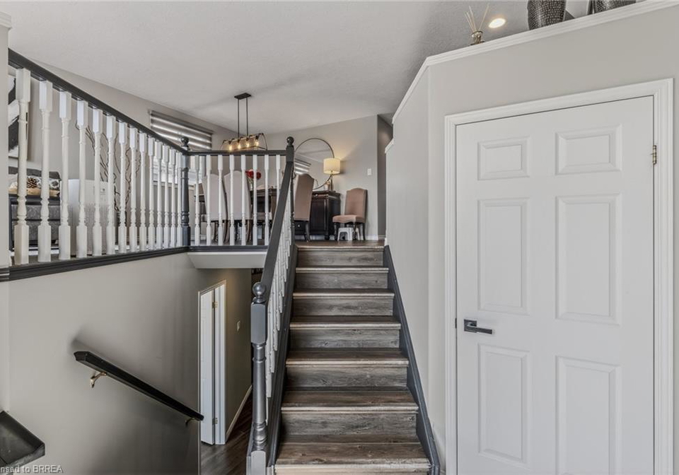 5-richter-street-brantford-ontario-40823045