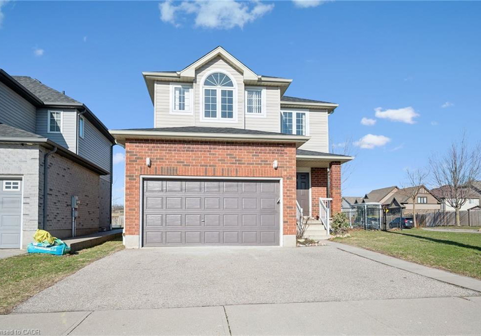 649-doon-south-drive-kitchener-ontario-40823053