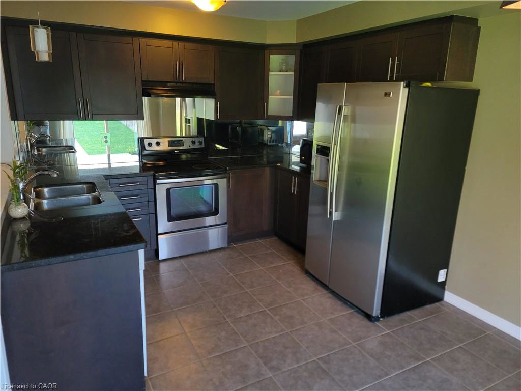 48-warner-lane-brantford-ontario-40823062